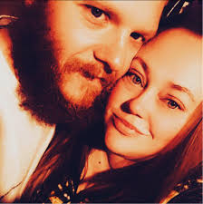 What kind of strings do bass players use?