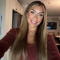 Jodie Tompkins's Instagram, Twitter & Facebook