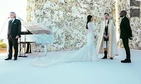 Kim kardashian's wedding style predictions. Kim Kardashian And Kanye West Seranaded By Andrea Bocelli At Their Wedding Daily Mail Online