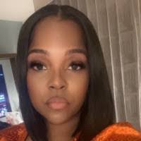 Gina Gatlin's Instagram, Twitter & Facebook