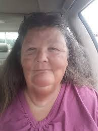 Kathy Castro's Instagram, Twitter & Facebook