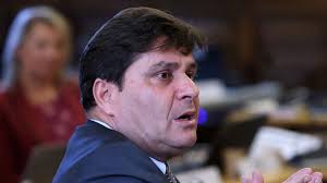 L'élu aixois Marc Pena qualifie d'"hors sol" le montant des loyers  commerciaux de la ville