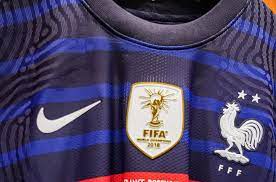 Déjà assurée d'être en huitièmes de finale, l'équipe de france peut s'assurer la première place du groupe f en battant les coéquipiers de cristiano ronaldo. Les Numeros De Maillot Des Bleus