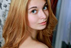 Adele Shaw's Instagram, Twitter & Facebook