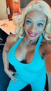 Reel by Cassandra Floyd/ Ms. Cassi (@ifbbfloyd) · October 6, 2025