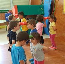 Ver más ideas sobre juegos para preescolar, juegos de motricidad, juegos para niños. Pin En Actividades Para Ninos De 2 A 3 Anos