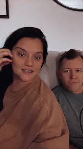 Sunday nights with The Armstrongs @kennedysdaddy #FomotionalFinds