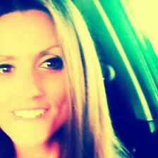 Holly Browning (Hollycbrowning82)