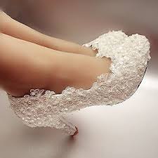 Scarpa da sposa, ÿdecolletÿin raso seta col. Dettagli Su Su Cheny Appartamenti A Basso Tacco Alto Bianco Avorio Perla Da Sposa In Pizzo Da Sposa Pompe Di Scarpe Pizzo Da Sposa Scarpe Da Sposa Sposa