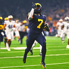 RB Donovan Edwards to forgo NFL Draft, will remain at Michigan for 2024  season