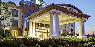 Pets are welcome at holiday inn guelph hotel & conference ctr. Holiday Inn Express Suites Guelph Ihg Hotel