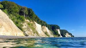 Ausflug zum jagdschloss granutz gesucht? Kreidefelsen Strand Und Buchenwald So Vielseitig Ist Rugen Ndr De Ratgeber Reise Ruegen Hiddensee