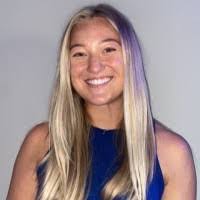 Ashley Siwek's Instagram, Twitter & Facebook