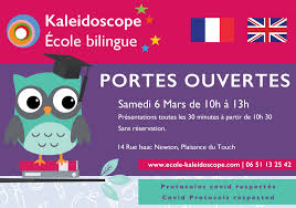 La nuit ciel nuageux avec pluies modérées. Kaleidoscope Ecole Bilingue Accueil Facebook