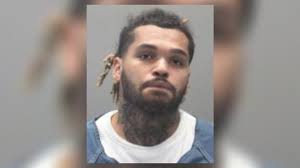 Riverside police searching for suspect accused of hitting woman with liquor  bottle