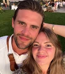 Debbie Patel's Instagram, Twitter & Facebook