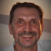 30+ "Lászlo" profiles