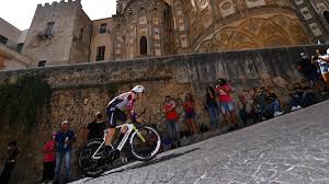 El italiano filippo ganna, del ineos, es el primer líder del giro de italia 2021. Power Analysis Giro D Italia Stage 1 Time Trial Velonews Com
