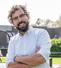 Zoek hier door de volledige website. Rector Kandinsky College Extra Geld Is Goed Nieuws Maar Ik Wil Nu Vooral Dat De Scholen Zo Snel Mogelijk Weer Open Gaan Nijmegen Gelderlander Nl
