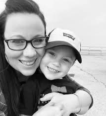 I'm looking for a good female chiropractor in the area. I have BCBS of  Texas.