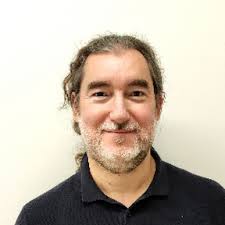 Lara Santamaría (@larascm)