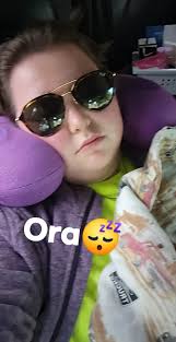 Looking for someone with a car to help with making meals for 3 girls and  schlapping them around in the afternoons