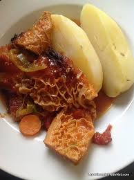 Le Gras Double Ce Sont Des Tripe De Boeuf Plus Exactement Une Partie De La Panse A Lyon On En Fait Le Tabl Gras Double Cuisine Provencale Recettes De Cuisine