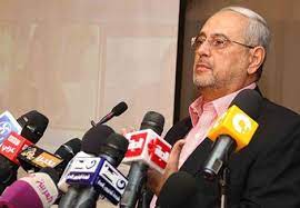 توفي صباح اليوم، رجل الأعمال الدكتور أحمد بهجت عن عمر يناهز 70 عاما، بعد صراع طويل مع المرض. Ù…ØµØ¯Ø± Ø¨Ø£Ø³Ø±Ø© Ø±Ø¬Ù„ Ø§Ù„Ø£Ø¹Ù…Ø§Ù„ Ø£Ø­Ù…Ø¯ Ø¨Ù‡Ø¬Øª ÙŠÙƒØ´Ù ÙˆØµÙŠØªÙ‡ Ù„Ø£Ø¨Ù†Ø§Ø¦Ù‡ Ù‚Ø¨Ù„ ÙˆÙØ§Øª Ù…ØµØ±Ø§ÙˆÙ‰