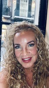 This should be funny, my friend posted it and had some great answers. Have  fun y'all 🤙🍹🤙