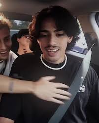 How Tall Is Devin Paul