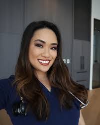 Sandra Wong's Instagram, Twitter & Facebook