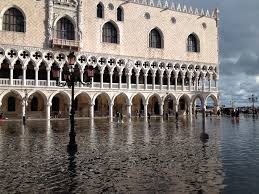 see venice italy before it sinks