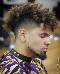Curly Hairstyles For Men 40 Ideas For Type 2 Type 3 And Type 4 Curly Hair Curly Hair Men Curly Mohawk Hairstyles Mens Hairstyles Curly