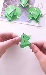 Basteln Basteln Paperjewelrydiyearrings Paperjewelrydiyhowtomake Paperjewelrydiyideas In 2020 Basteln Mit Papier Origami Bastelarbeiten Basteln Und Selbermachen