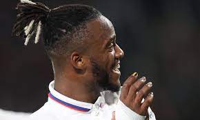 Check spelling or type a new query. Michy Batshuayi Is On His Last Life At Chelsea It S Critical He Improves On His Hull Performance Daily Mail Online