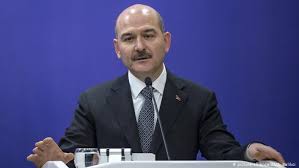 İşte o videoda süleyman soylu'nun zekeriya öz hakkındaki övgü dolu sözleri. Wieder Hunderte Haftbefehle Gegen Gulen Anhanger Aktuell Europa Dw 19 02 2019