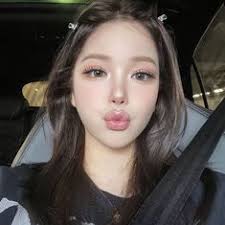 21 Eye makeup art ideas to save today