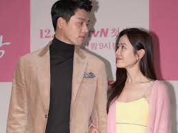 Smart communications launched their newest tvc featuring korean stars hyun bin and son ye jin that was nothing short of kilig! Did Hyun Bin Purchase A Usd 4 3 Million Villa To Prepare For Marriage With Son Ye Jin Actor S Agency Responds Pinkvilla