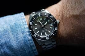 The bezel is proportionally wider, the prospex logo is incorrect, and the dimensions (41.5mm) aren't the same as the original (37mm). Beyond The Dial Hands On Review Seiko Spb143 Sbdc101 62mas Prospex 200m Diver