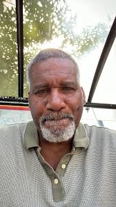 i'm Gary. I'm single not Mary. No kids. I'm looking for a His wife