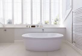 The typical sizes for oval bathtubs are usually 60 in length, but 41 wide. Standard Bathtub Sizes Reference Guide To Common Tubs