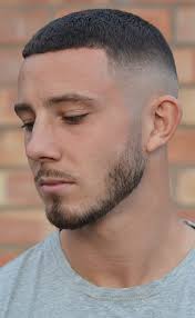 As it reaches the neck, it becomes shorter and shorter. Best 30 Low Maintenance Haircuts For Guys