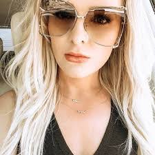 Kendra Carden's Instagram, Twitter & Facebook