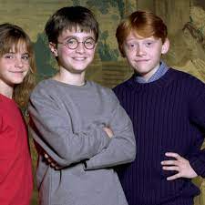 Im so glad danniel radcliffe wrote harry potter series, he's honestly such a good writer and a great human being. Daniel Radcliffe Sehen Sie Sein Erstes Vorsprechen Fur Harry Potter Bunte De