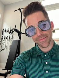 Spiderman with shop edith glasses