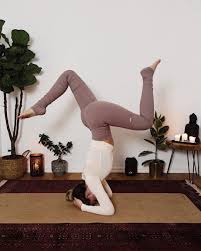Kopfstand Inversion Yoga Kaja Headstand Yoga Yoga Inversions Yoga Poses For Beginners