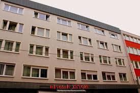 Das haus wartburg ist ein wohnheim für erwachsene frauen und männer, die aufgrund unterschiedlicher schicksale und sozialer probleme an den rand der gesellschaft gedrängt wurden. Hotel Astoria Stuttgart Find Official Discount Code 2021