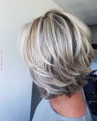 Pin By Picture Lab On Hair In 2020 Mom Hairstyles Medium Hair Styles Hair Lengths