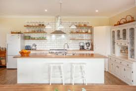 Designed by amara, kartell, missoni home, orla kiely 75 Beautiful Country Kitchen Ideas Designs August 2021 Houzz Au