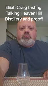 Elijah Craig B525 Vs C923